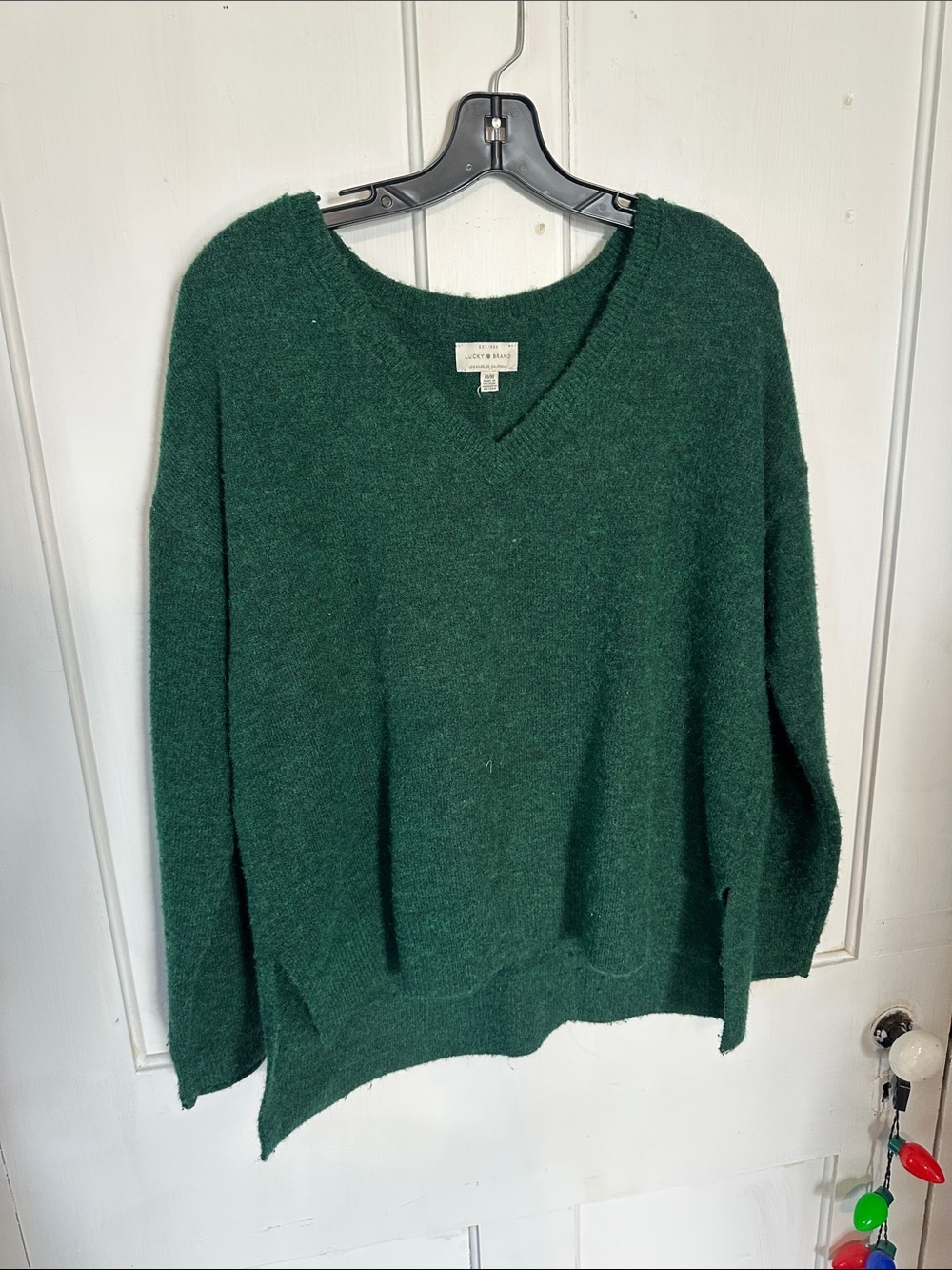 Lucky Brand women’s vneck sweater size medium - Picture 1 of 5